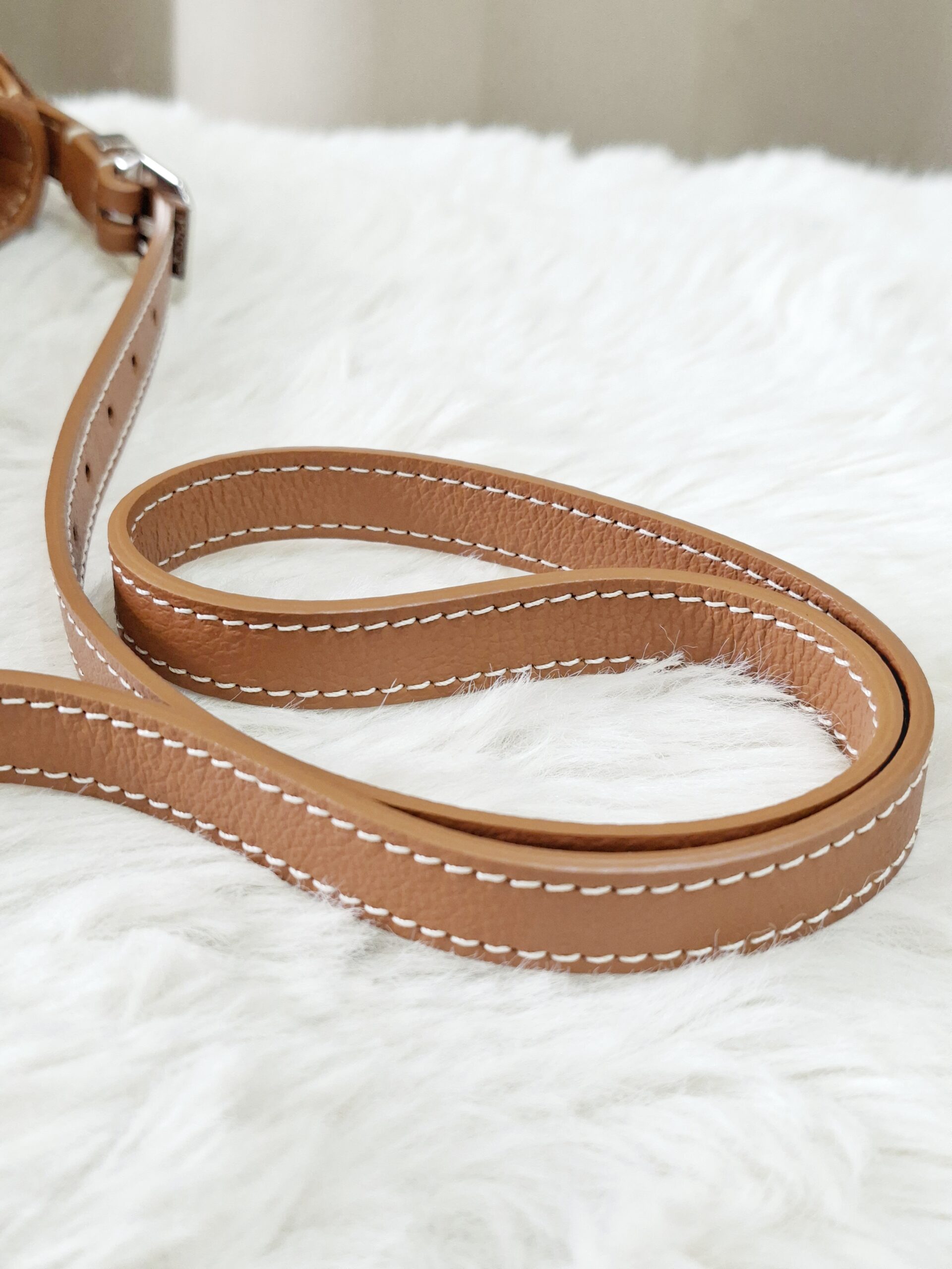Goyard Moon/Hirondelle Tan Shoulder Bag Goyard Moon/Hirondelle Tan Shoulder Bag