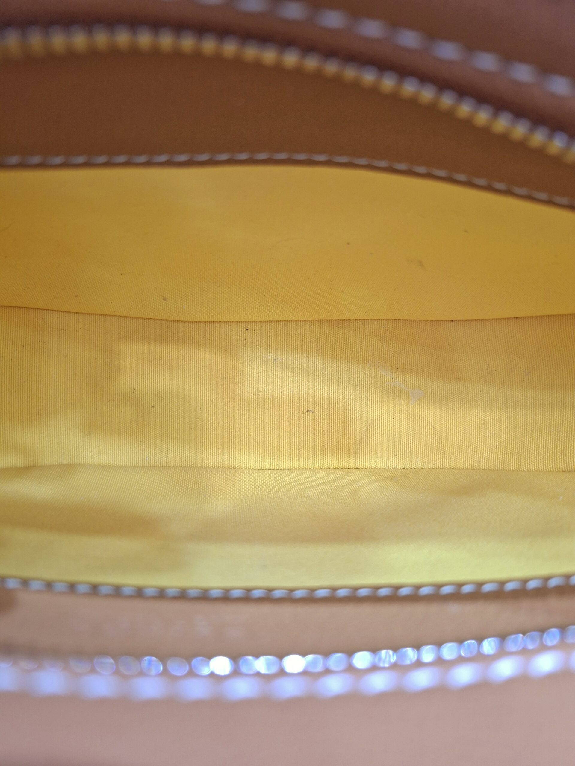 Goyard Moon/Hirondelle Tan Shoulder Bag Goyard Moon/Hirondelle Tan Shoulder Bag