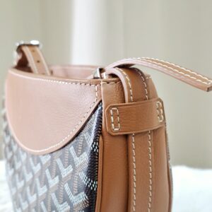 Goyard Moon/Hirondelle Tan Shoulder Bag