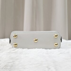 gucci 1955 top handle white ghw 640716467891 with longstrap, 2 dustbag in excellent condition 9/10