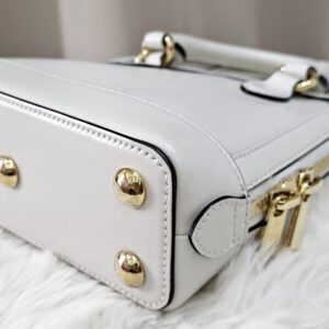 gucci 1955 top handle white ghw 640716467891 with longstrap, 2 dustbag in excellent condition 9/10