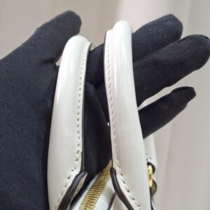 gucci 1955 top handle white ghw 640716467891 with longstrap, 2 dustbag in excellent condition 9/10
