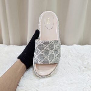 gucci angelina gg lamé platform slides